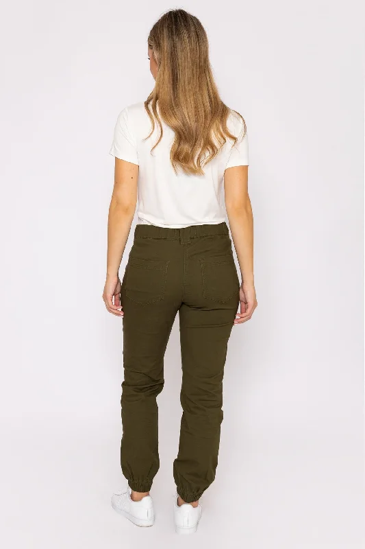 Cargo Pants in Khaki