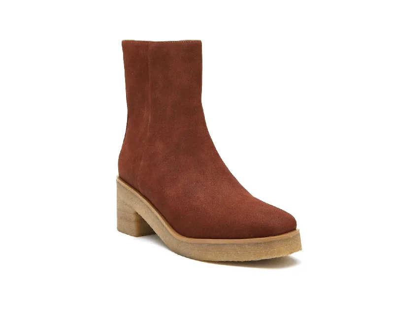 Women's Elsa Ankle Boot In Choco