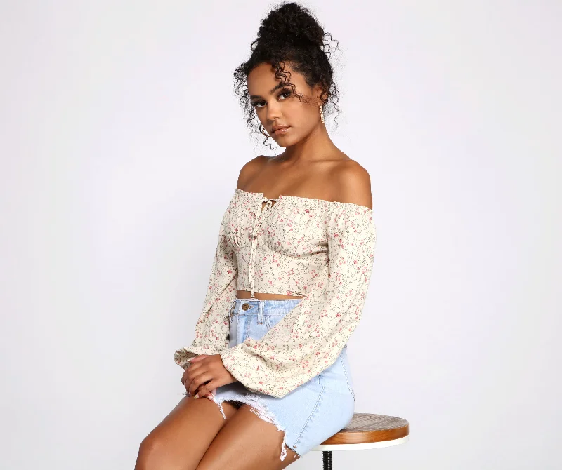 Feeling Flirty In Florals Crop Top